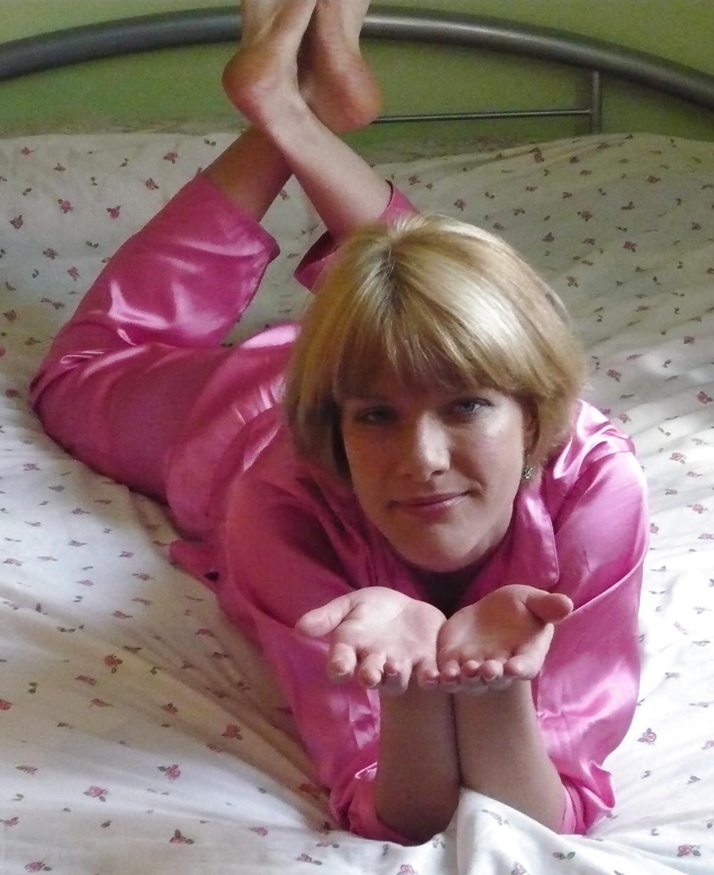 15P Pink Satin Pyjamas