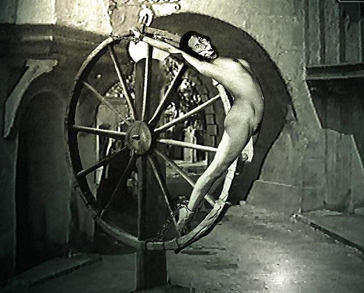 25P Nette Behandlung (BDSM)