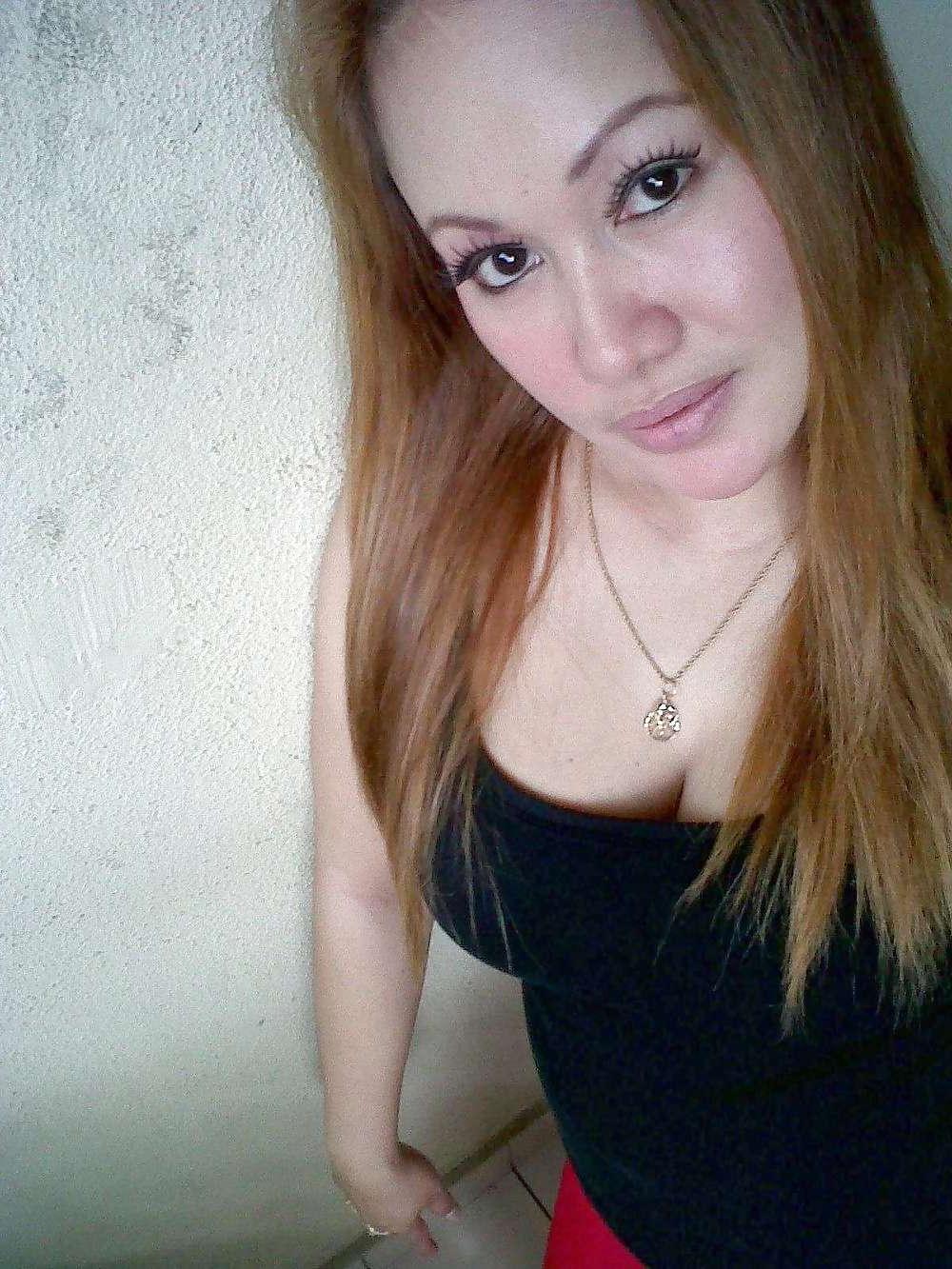 19P MILF Massage Lady
