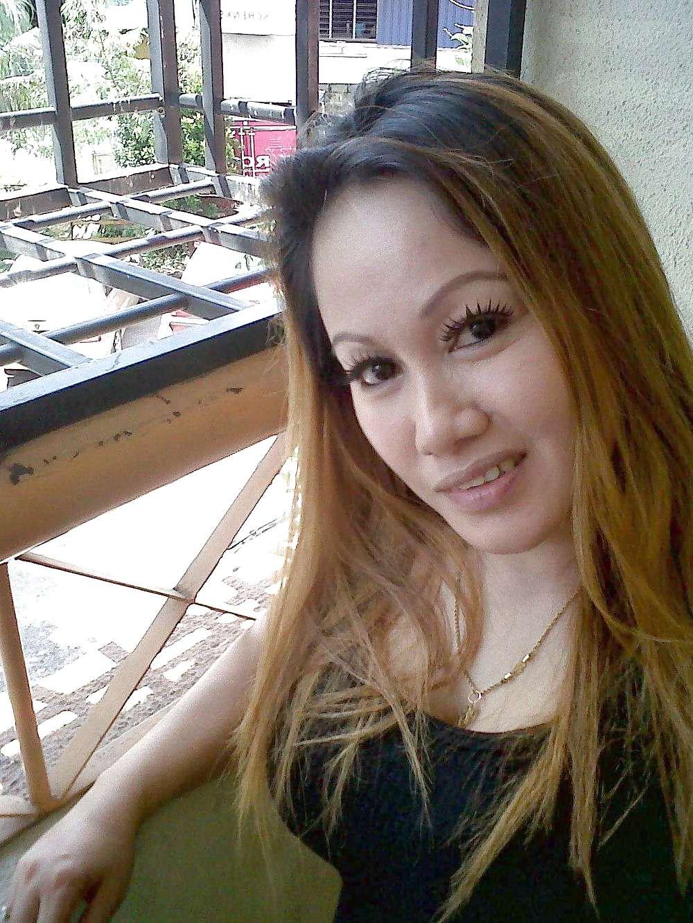 19P MILF Massage Lady