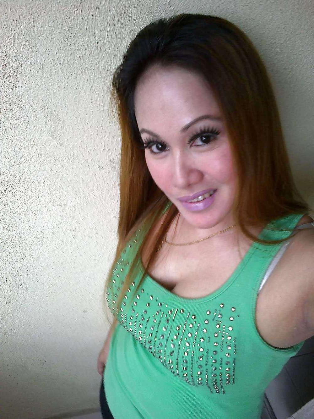 19P MILF Massage Lady
