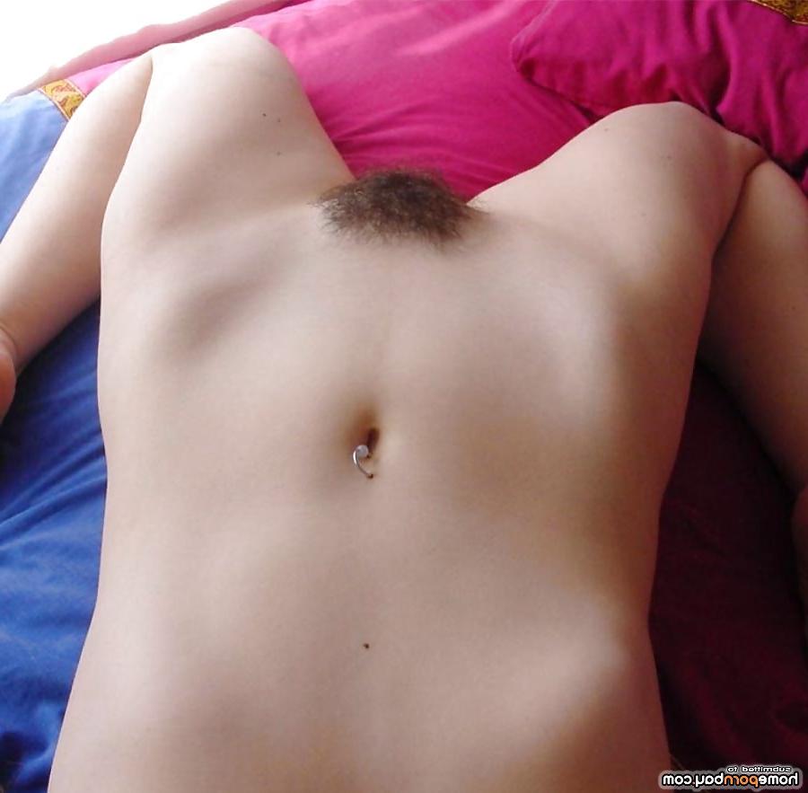 17P Amazing shaved pussy pics