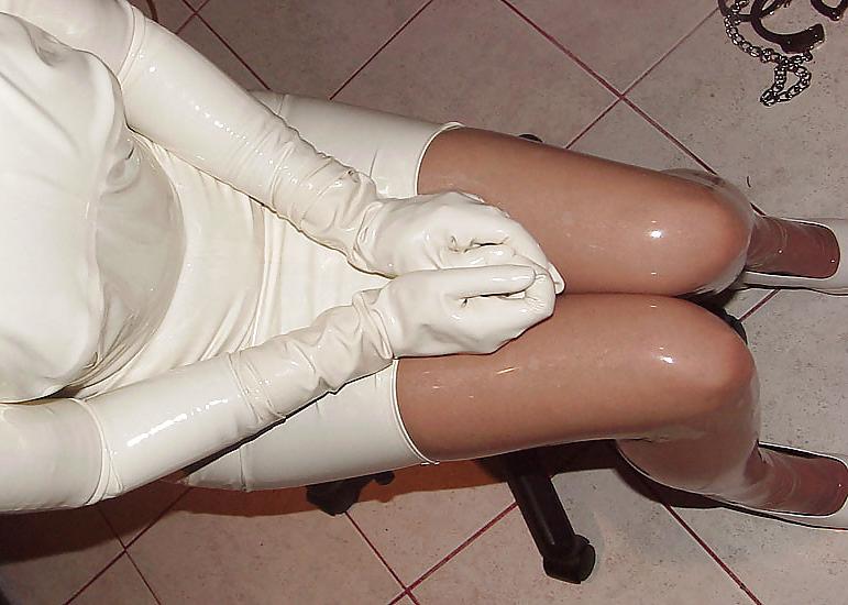 8P Latex for staci