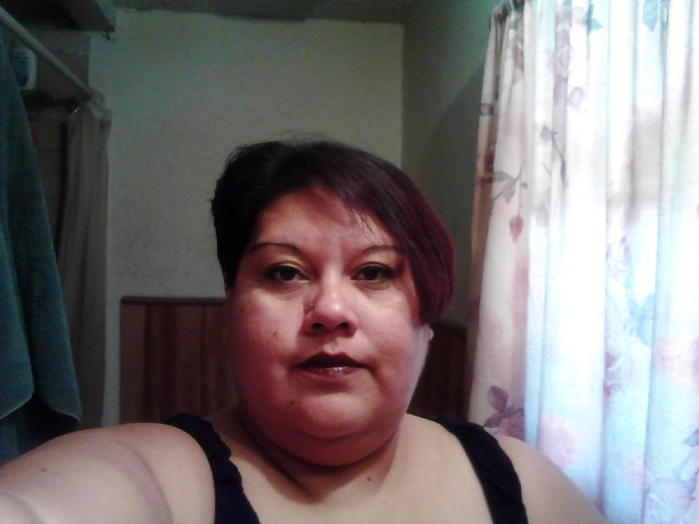5P Chubby latina being naughty 