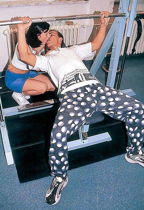 21P Brunette Eva fucking the gym instructor
