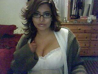 19P Latin milf with amazing lips