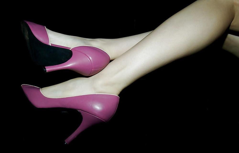 21P Sexy legs, heels and nylons from the web -12-