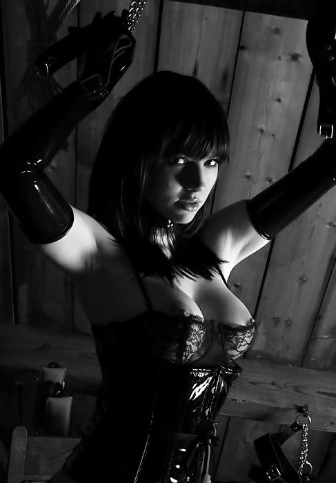 25P Quality pictures BDSM 2