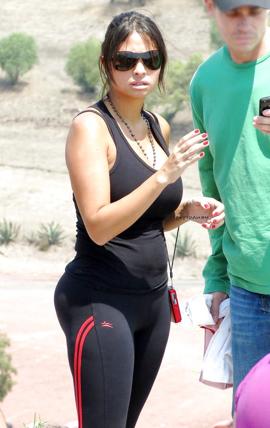 25P Wife In Tight Pants #3