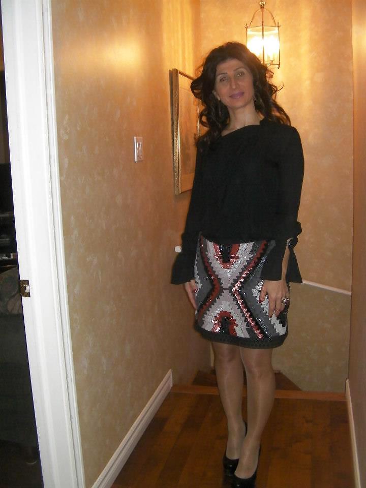 25P Arab Girls and Wifes in Nylon