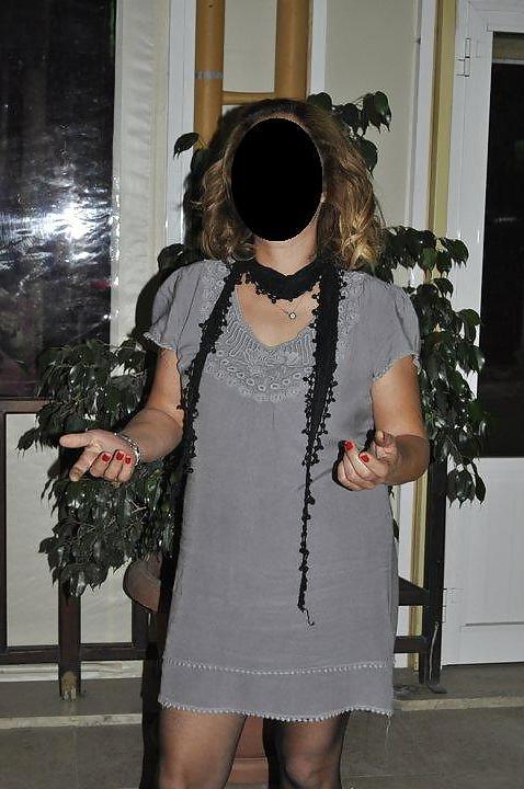 25P Arab Girls and Wifes in Nylon