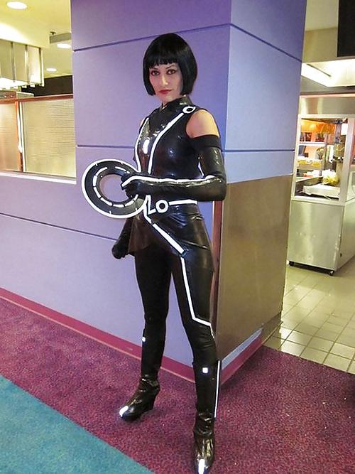 23P Latex Wonders