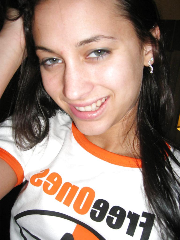 25P T-SHIRT BABE - GEORGIA JONES