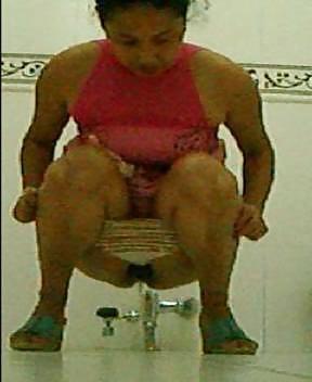 14P Voyeur in Toiletten (haarige Reife)