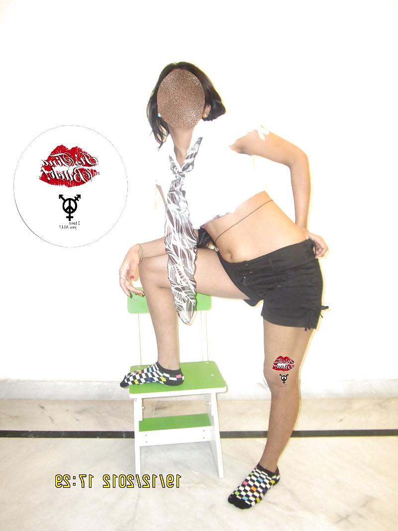 22P MY SLUTY WIFE IN SCHOOL DRESS :- TINA