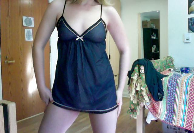 9P Stolen Webcam Pics