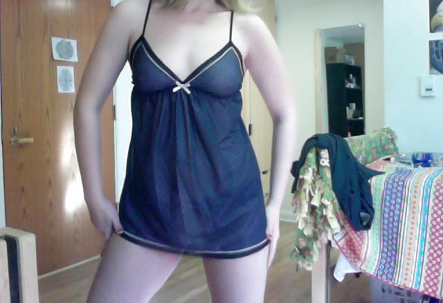 9P Stolen Webcam Pics