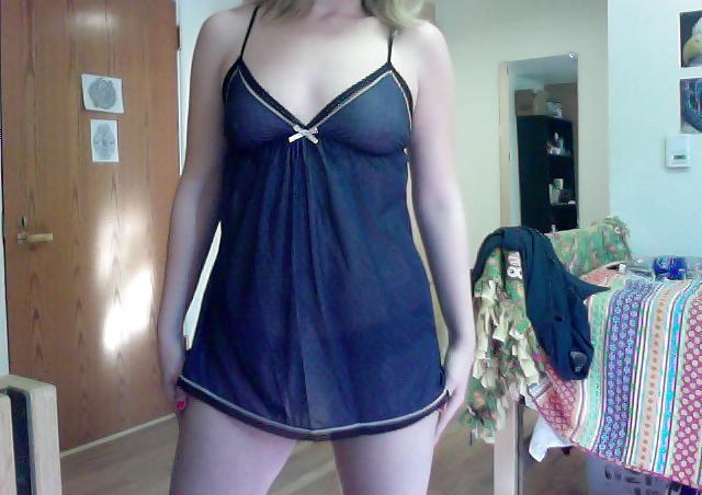 9P Stolen Webcam Pics