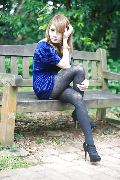 20P Sexy legs, heels and nylons from the web -11-