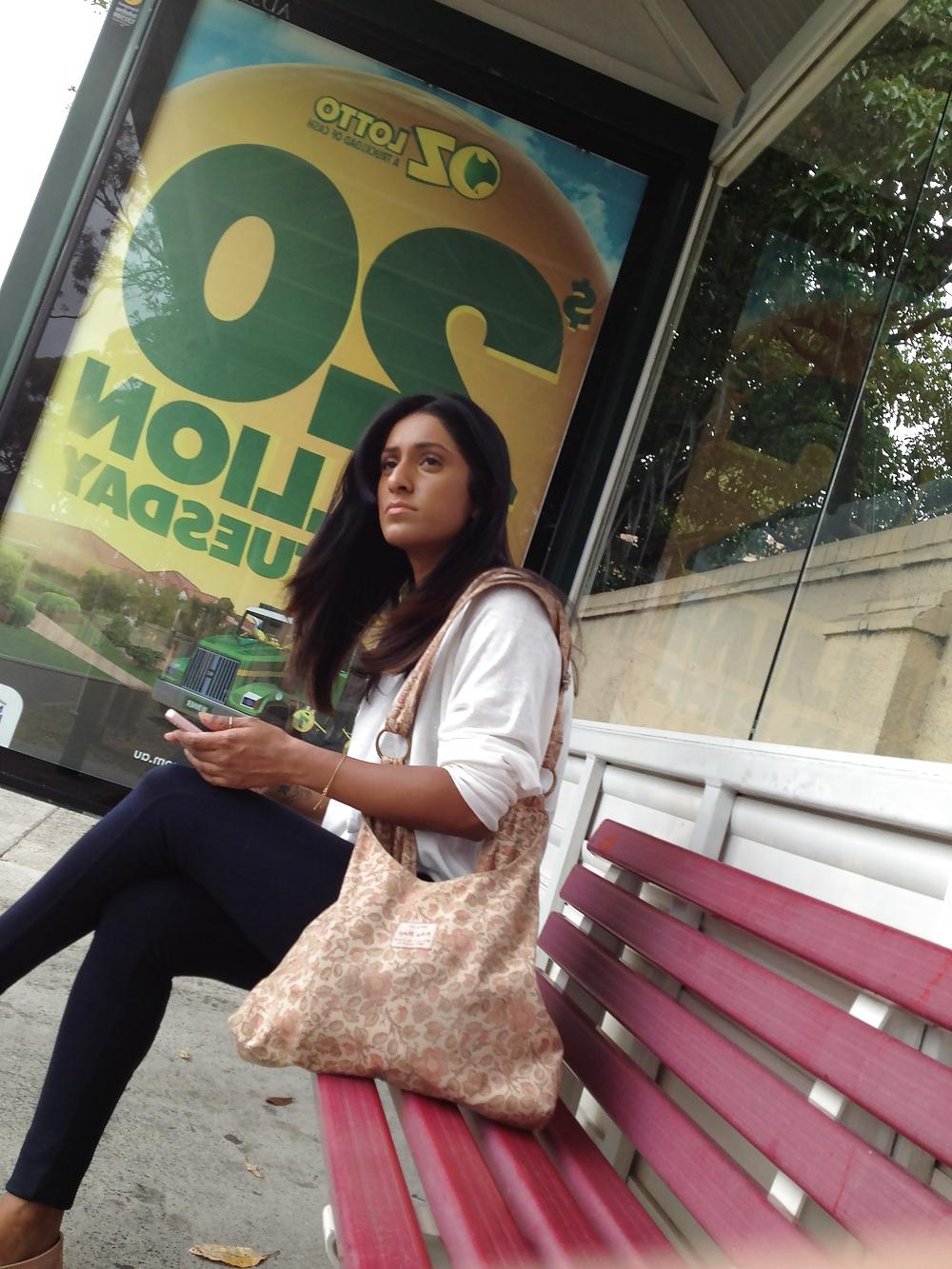25P Bus stop hottie