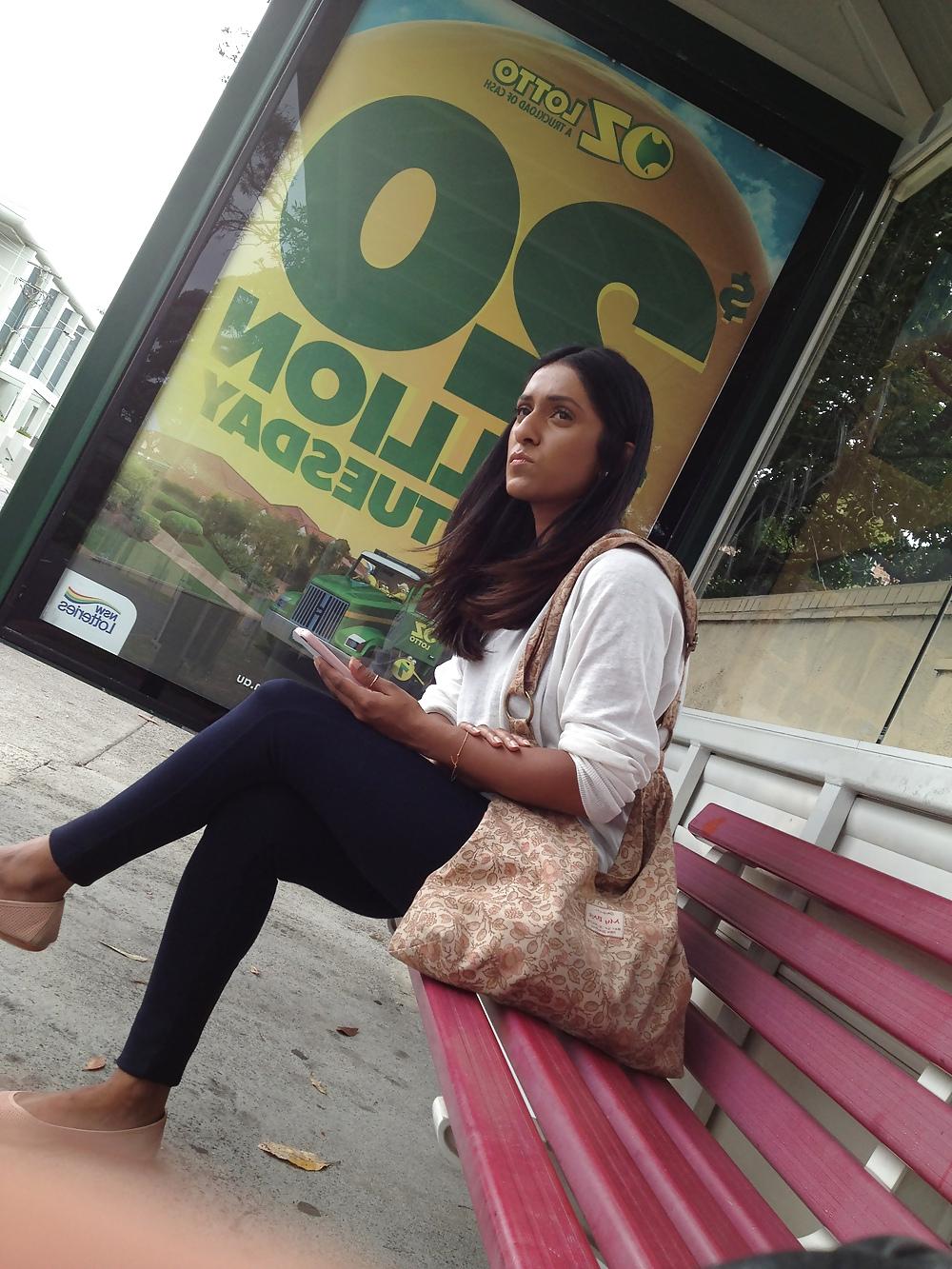 25P Bus stop hottie