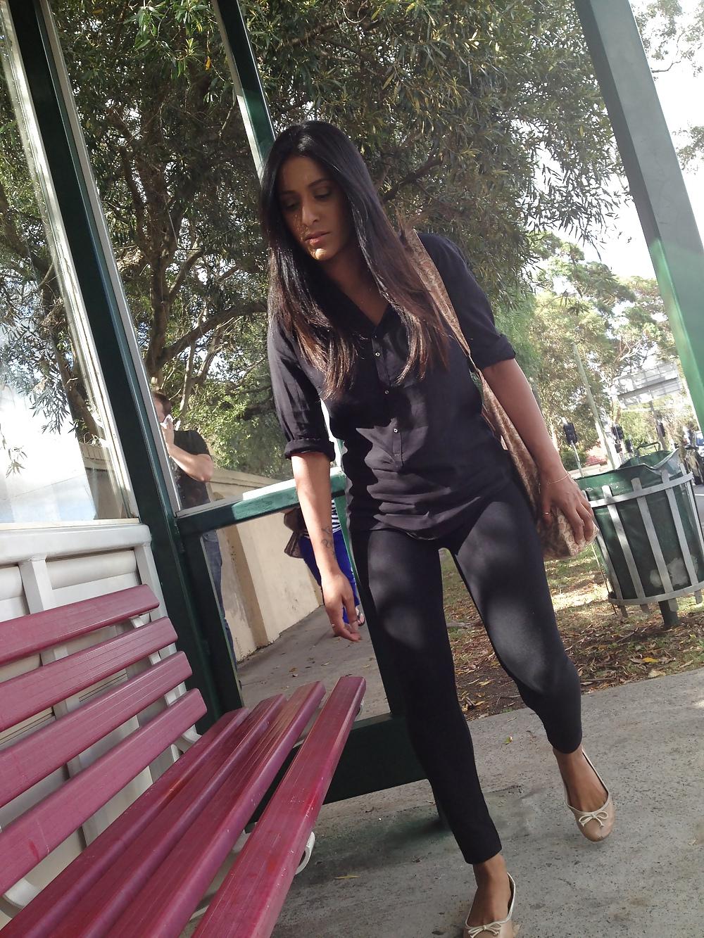 25P Bus stop hottie