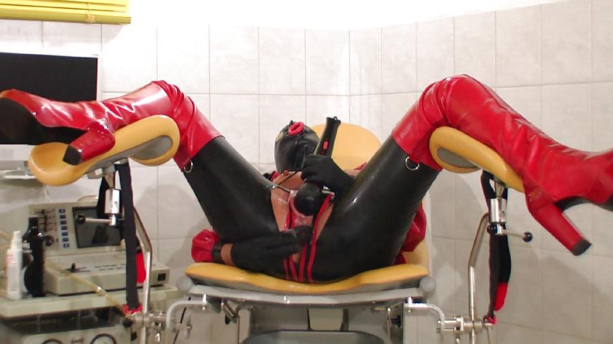 25P BDSM Latex-Girls
