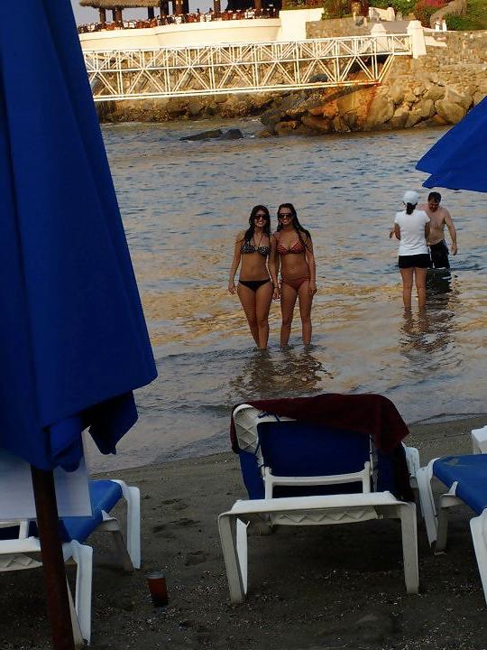 25P Latina Slut Aarika Bikini Pictures