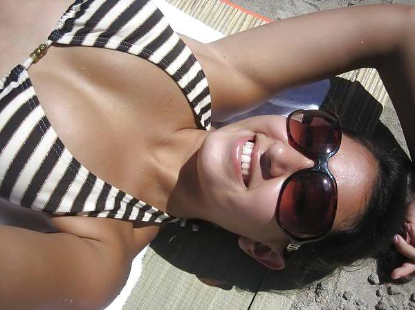 25P Latina Slut Aarika Bikini Pictures