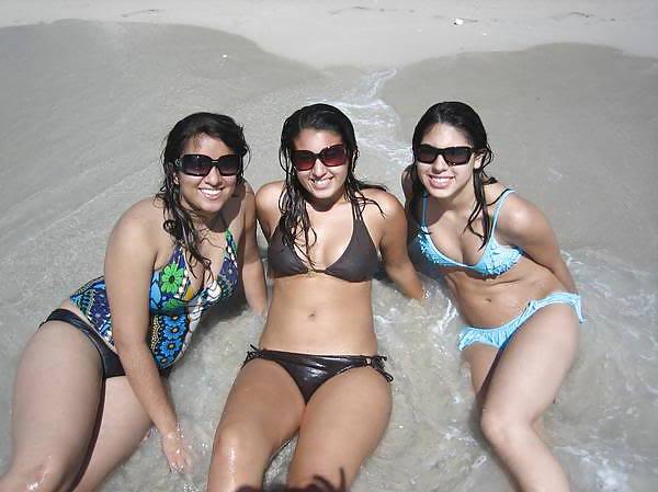 25P Latina Slut Aarika Bikini Pictures