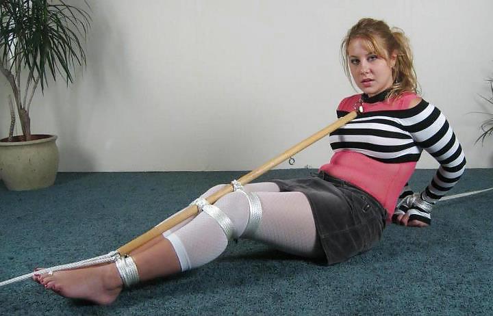 25P XCHICAS BDSM 75