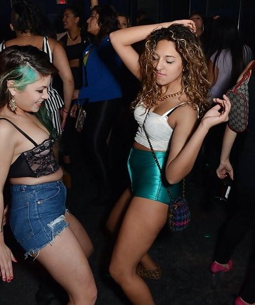 25P Strictly Canada-Toronto Night Club Gallery - 4