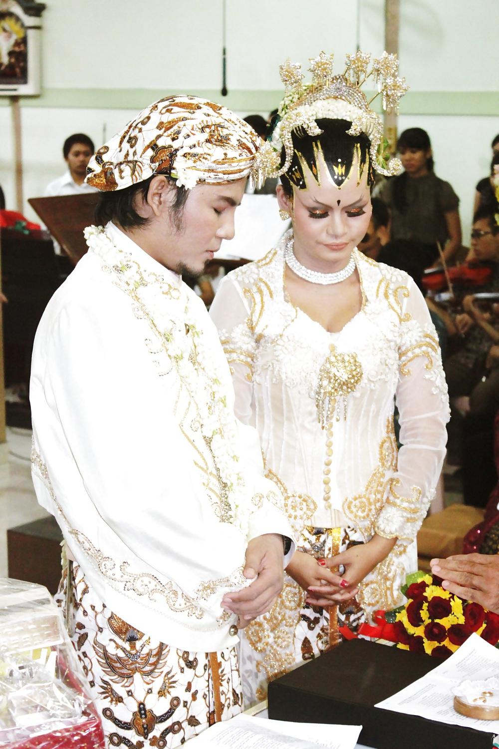 10P Wedding