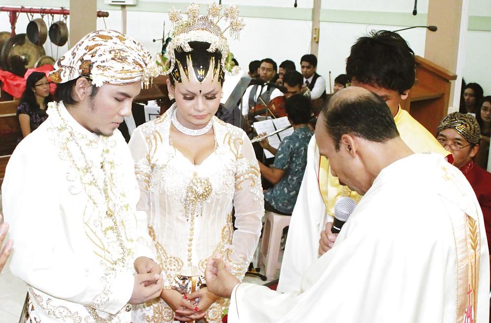 10P Wedding