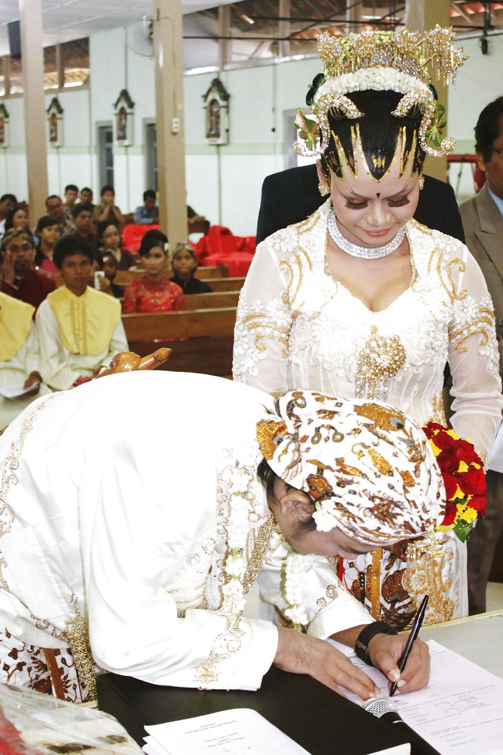 10P Wedding