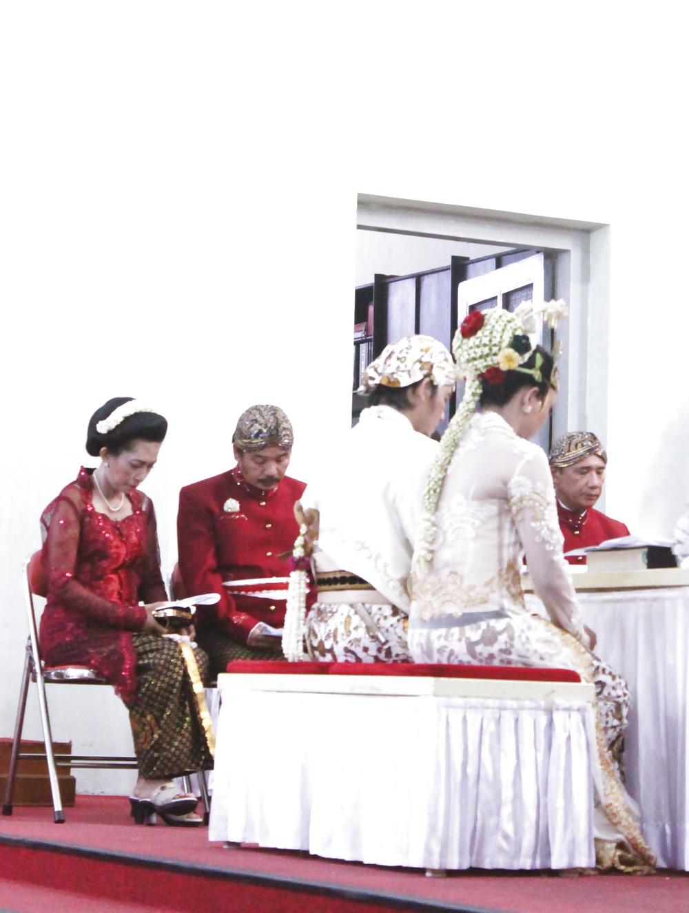 10P Wedding