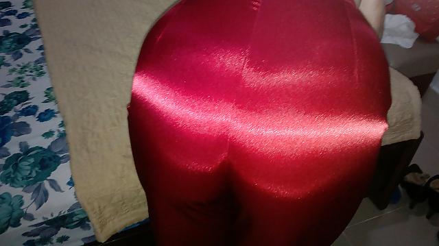 8P Satin pants
