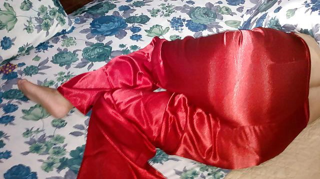 8P Satin pants