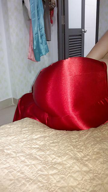 8P Satin pants