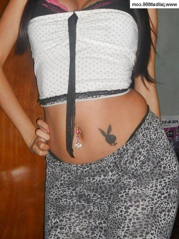 5P Hot Latin babe with Perfect ass