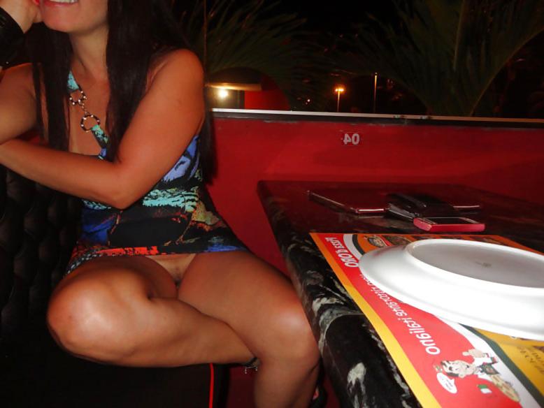 25P Debaixo da saia 50 - Under the skirt 50 Ed Especial