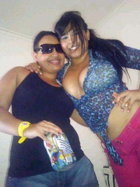 12P Big tit latina