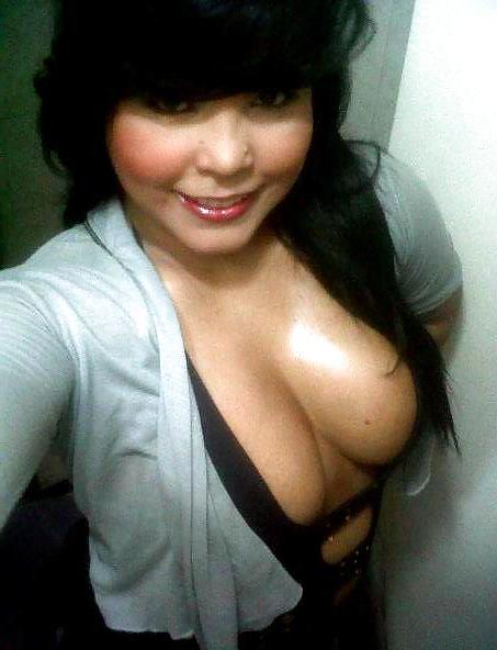 12P Big tit latina