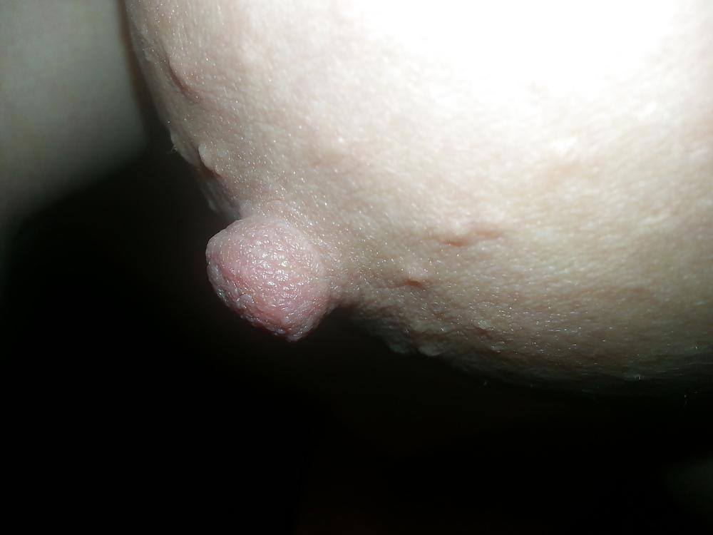 25P Slut Lateshay white saggy floppy 36G tits