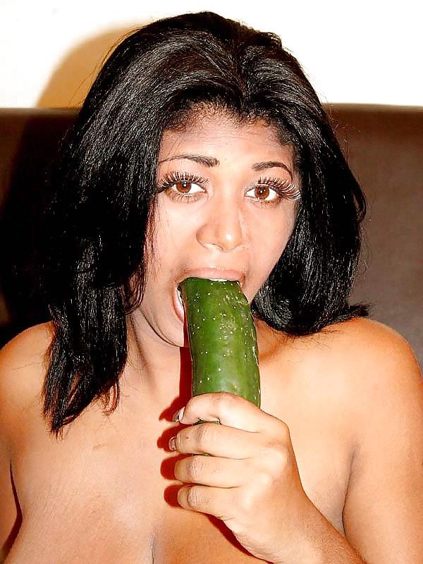 17P LATINA MEGA TITS - KRISTINA MILAN