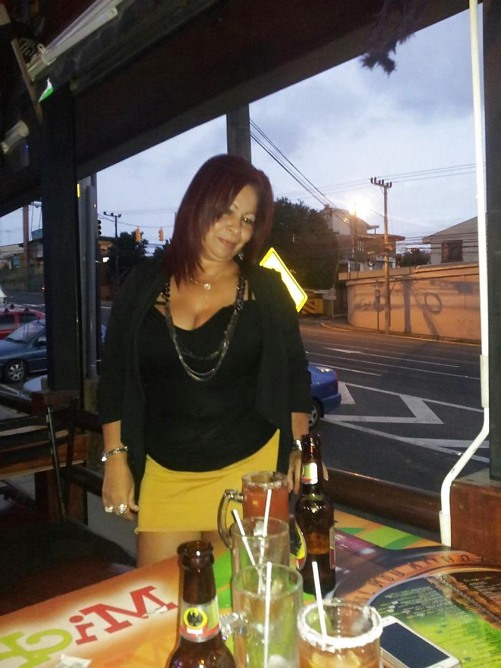 17P Sexy mature latin mom