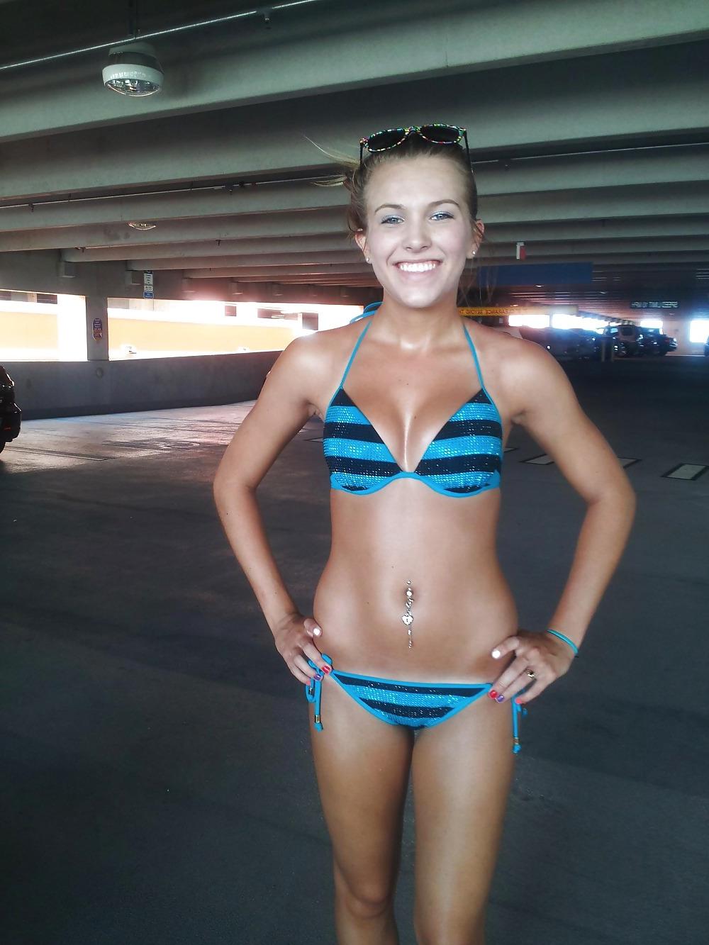 24P Girls in Bikinis 20