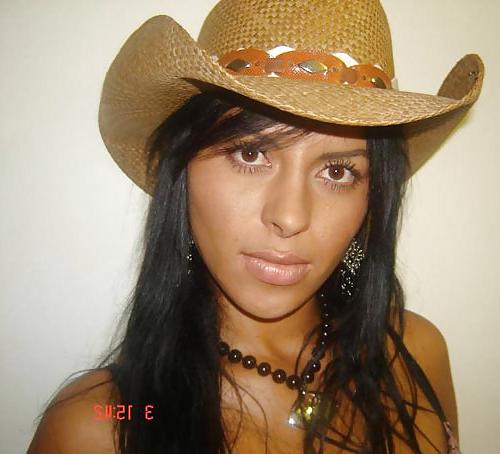 16P Hot and sexy latina