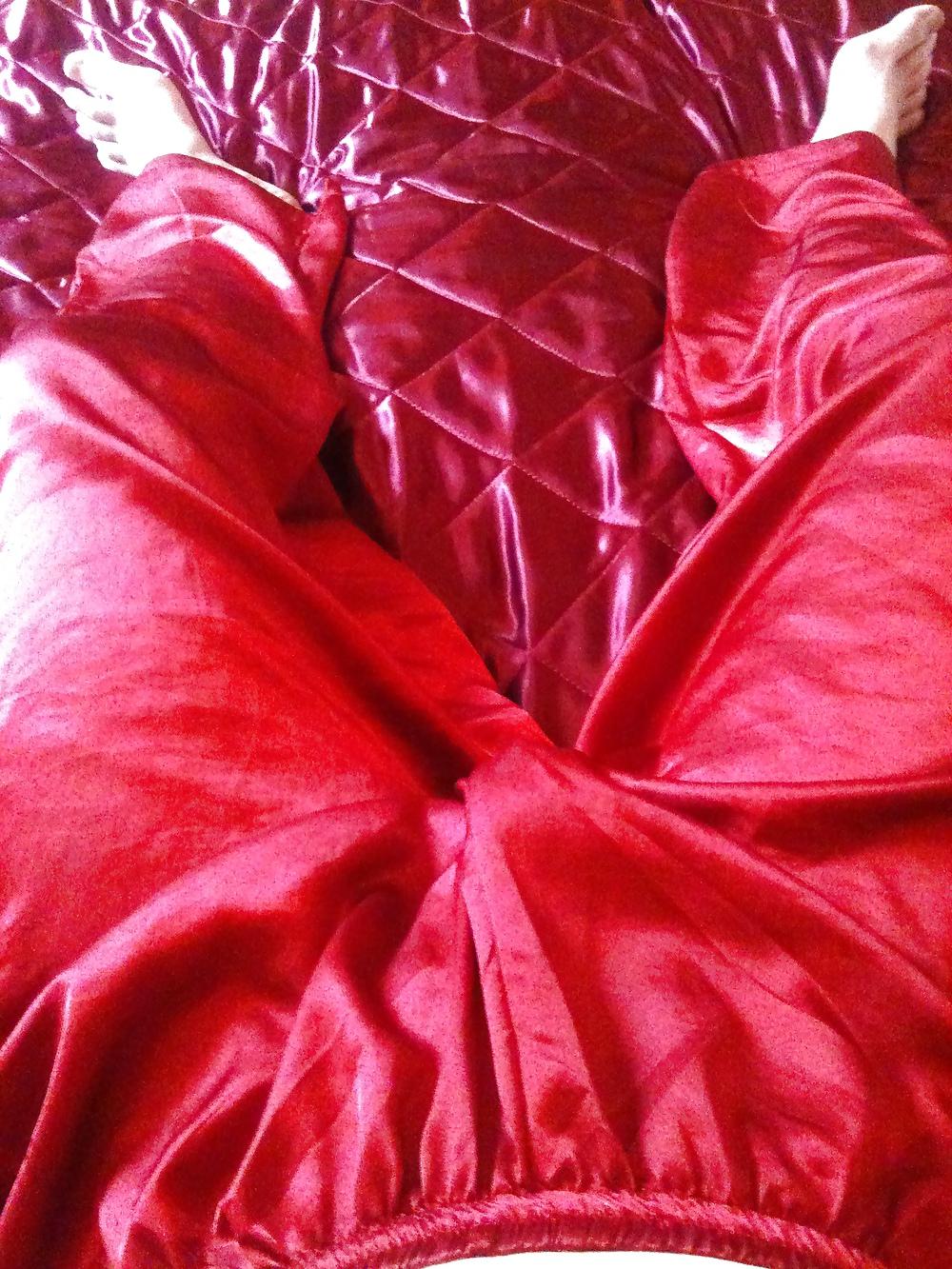 6P In my Satin PJs ladies