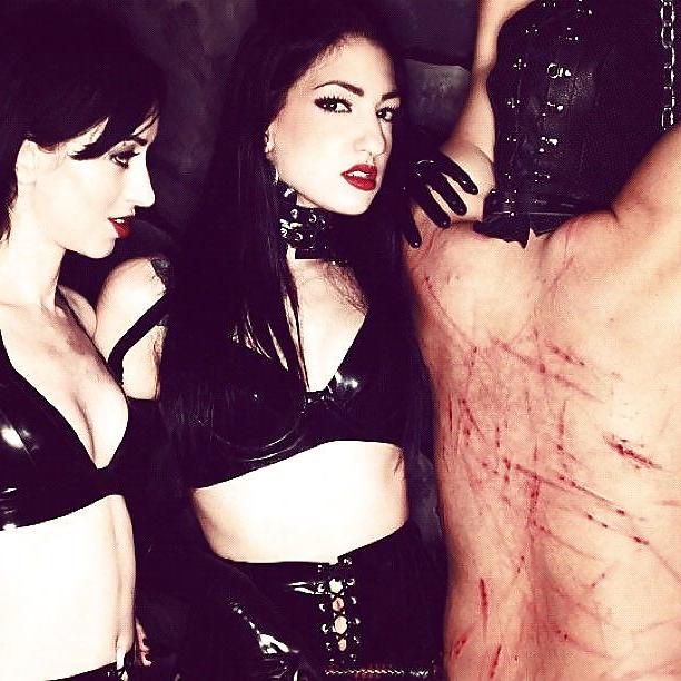 25P FemDom Divas